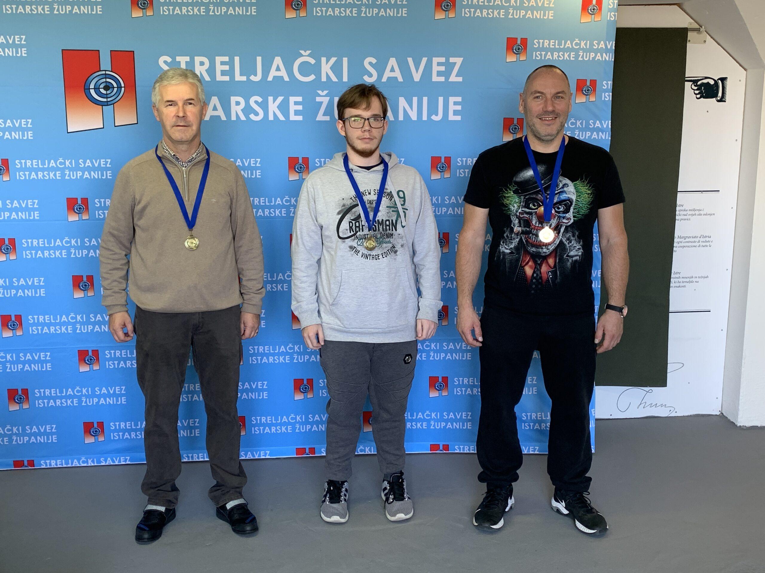 PIŽ PULA ZRAČNO ORUŽJE 2021